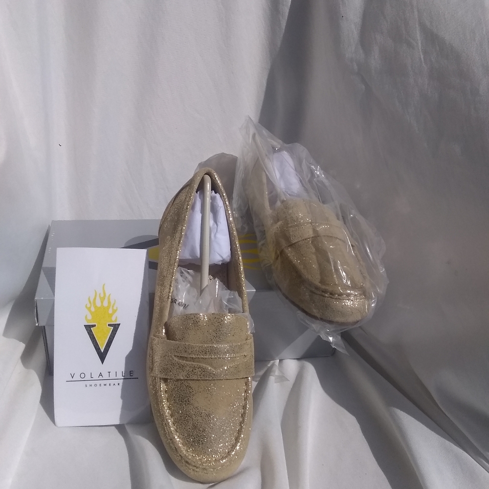 NWB Volatile Lucienne Sparkling Loafers 90's y2K penny loafers